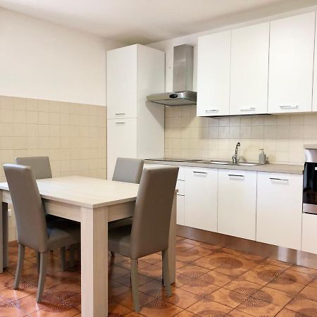 Appartamento Giusy Riva del Garda Bagian luar foto